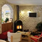 Vendégház Residencia Agua De Madeiros 2*
