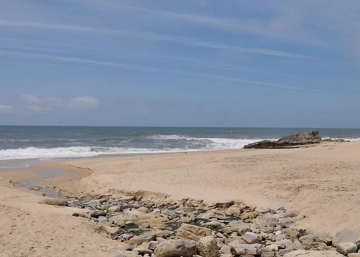 بيت ضيافة Residencia Agua De Madeiros 2*