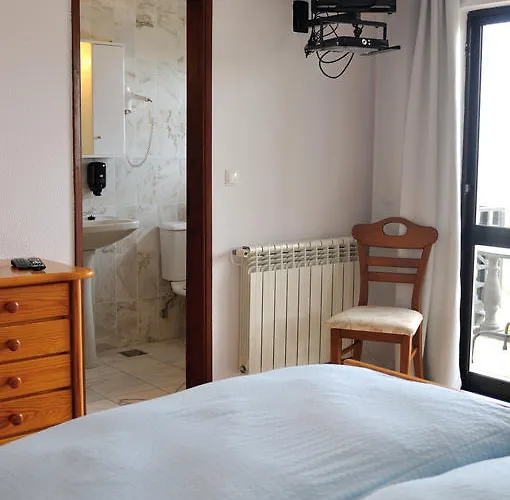 Residencia Agua De Madeiros