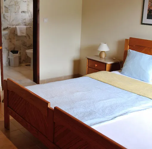 Residencia Agua De Madeiros