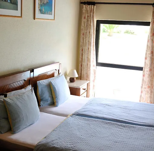 بيت ضيافة Residencia Agua De Madeiros